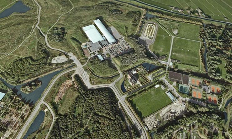 Het Zoetermeerse Buytenpark met midden in de huidige Snowworld vestiging