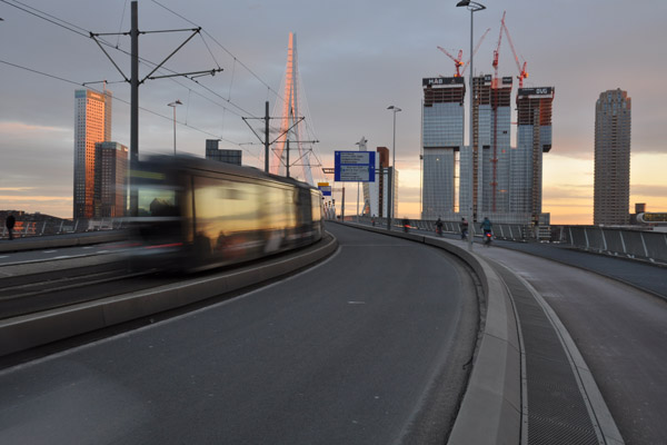 De Rotterdam as seen from the northern side of the Erasmusbridge. Photo: OMA